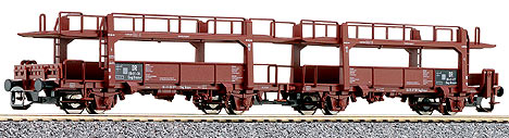 Automobile transporter car<br /><a href='images/pictures/Tillig/15595.jpg' target='_blank'>Full size image</a>